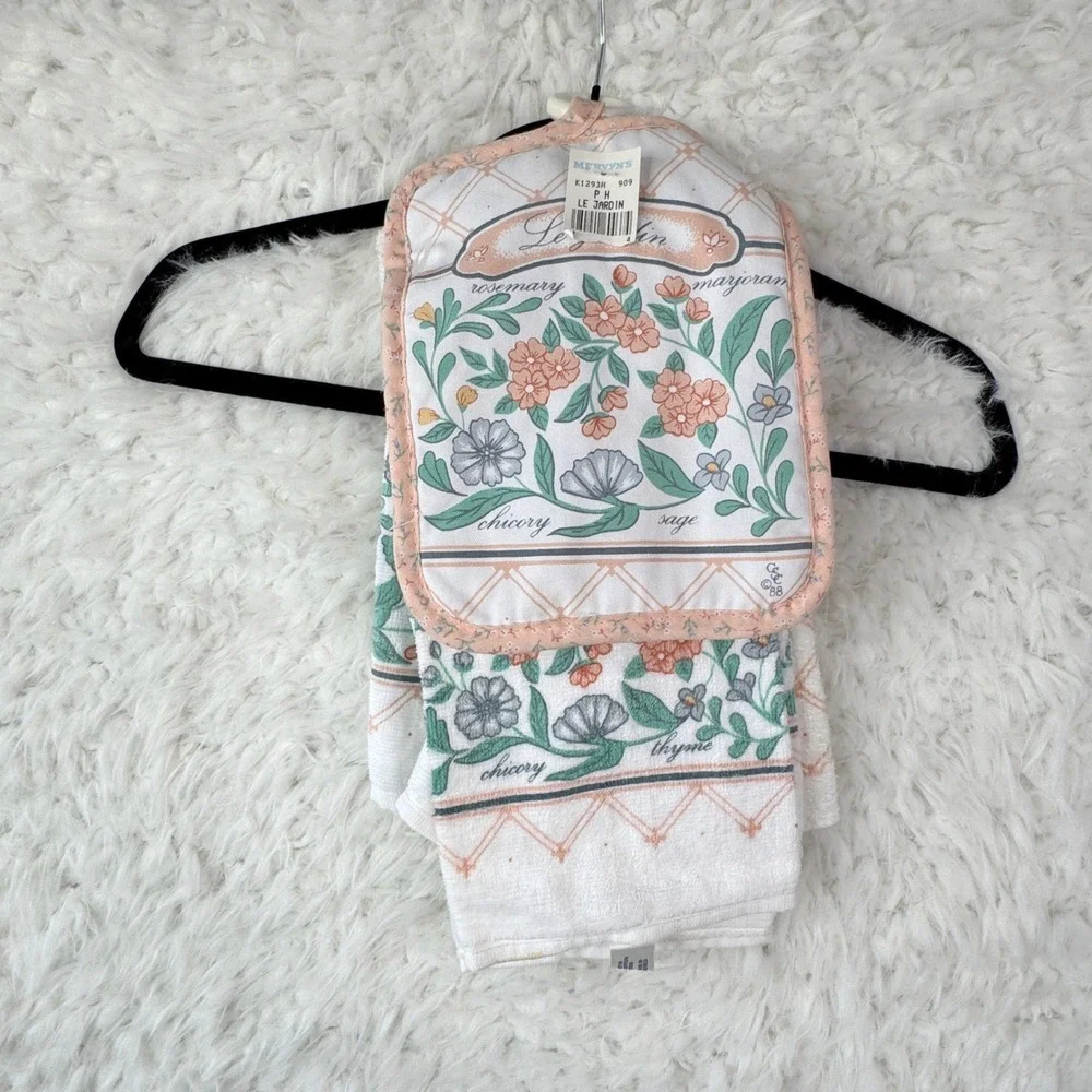 Mervyns Le Jardin Vintage Kitchen Towel Pot Holder Set Floral Cottagecore Retro